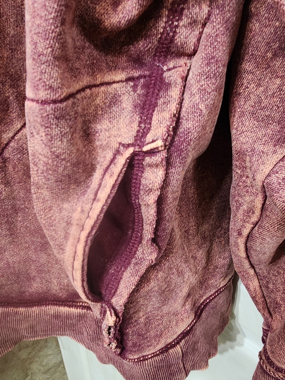 Zenana Outfitters Washed Burgundy Crewneck with Desert Graphic - Picture 2 of 4